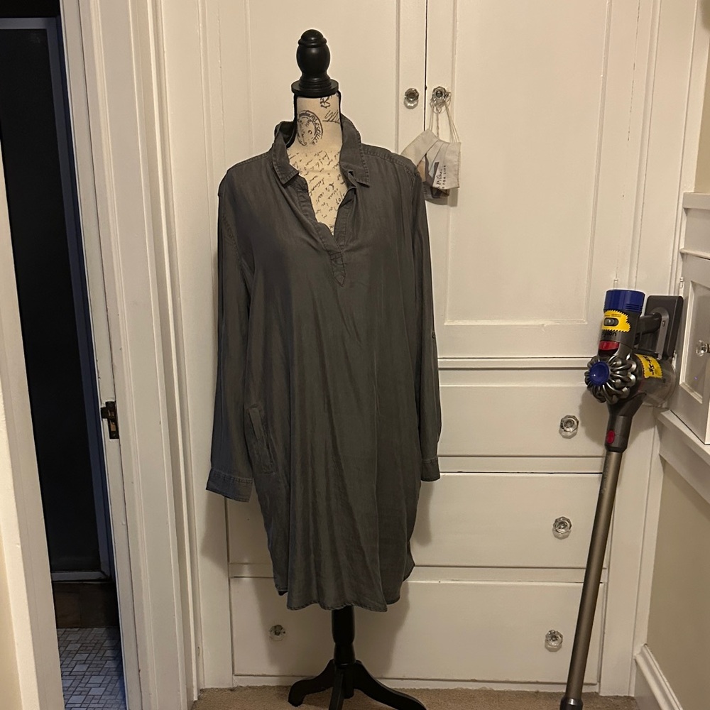 Como Vintage Charcoal Long-Sleeve Dress